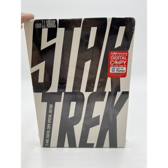 STAR TREK - 2 Disc Digital Copy Special Edition (DVD) - NEW - Picture 1 of 2